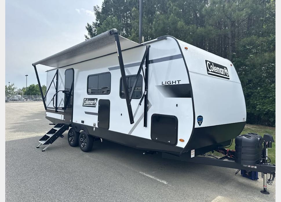 Travel Trailer rentals in Northbrook