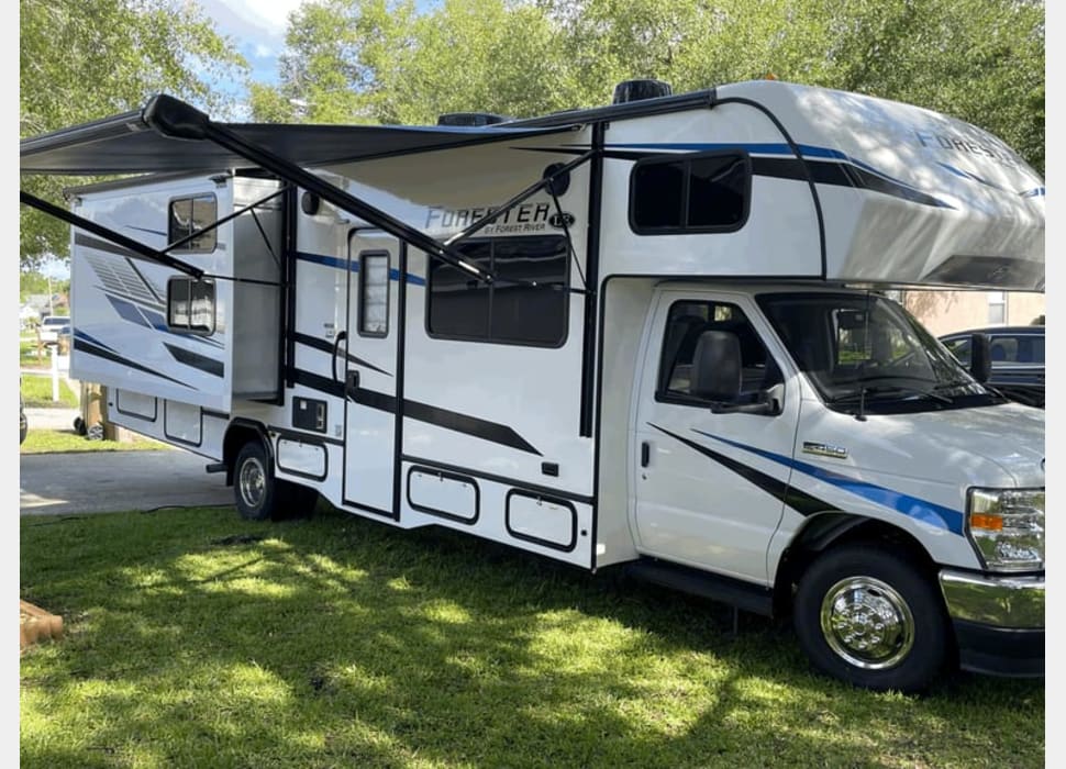 Class C Motor Home rentals in Largo