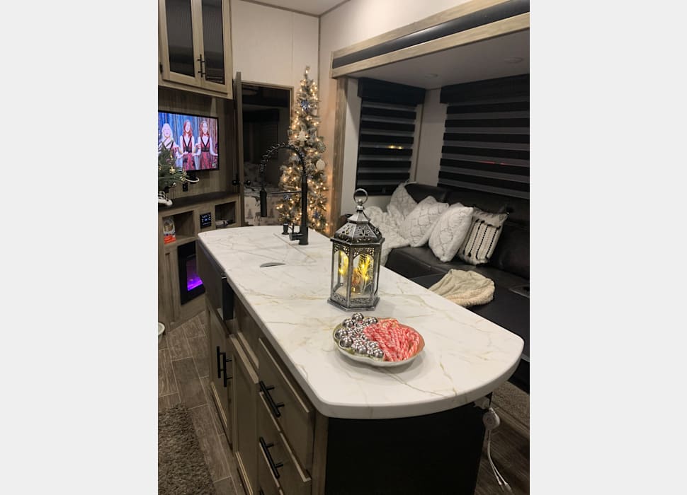 Fifth Wheel rentals in Milford