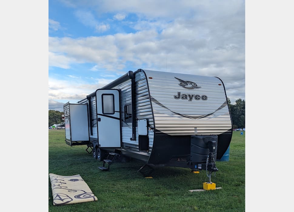 Travel Trailer rentals in Byron Center