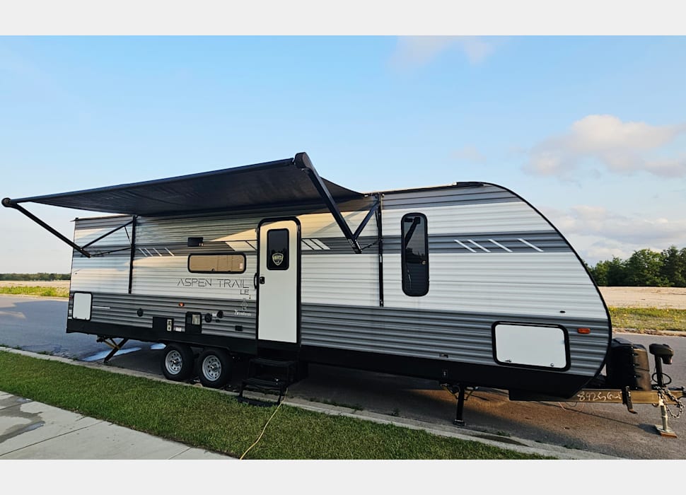 Travel Trailer rentals in Navarre