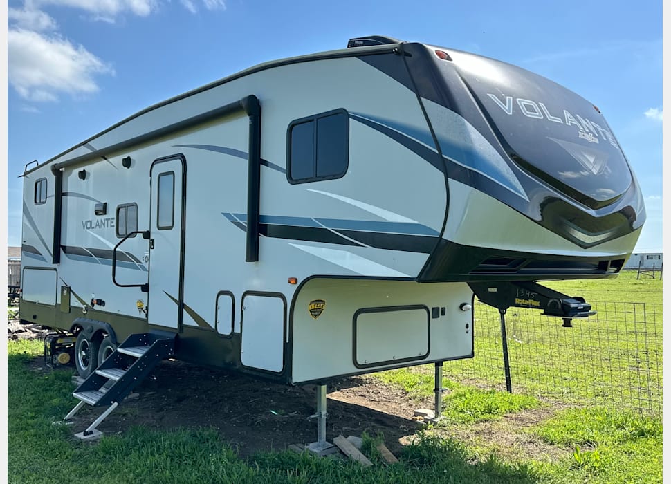Fifth Wheel rentals in Lago Vista