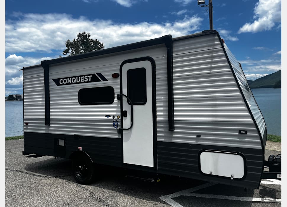 Travel Trailer rentals in Troutville