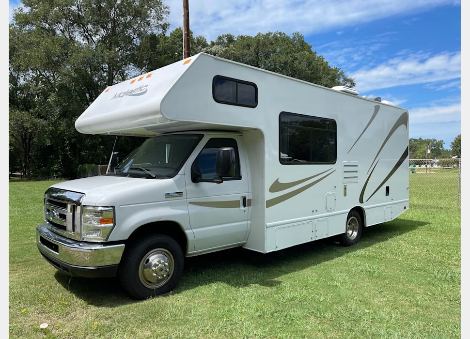 Class C Motor Home rentals in Richmond Hill