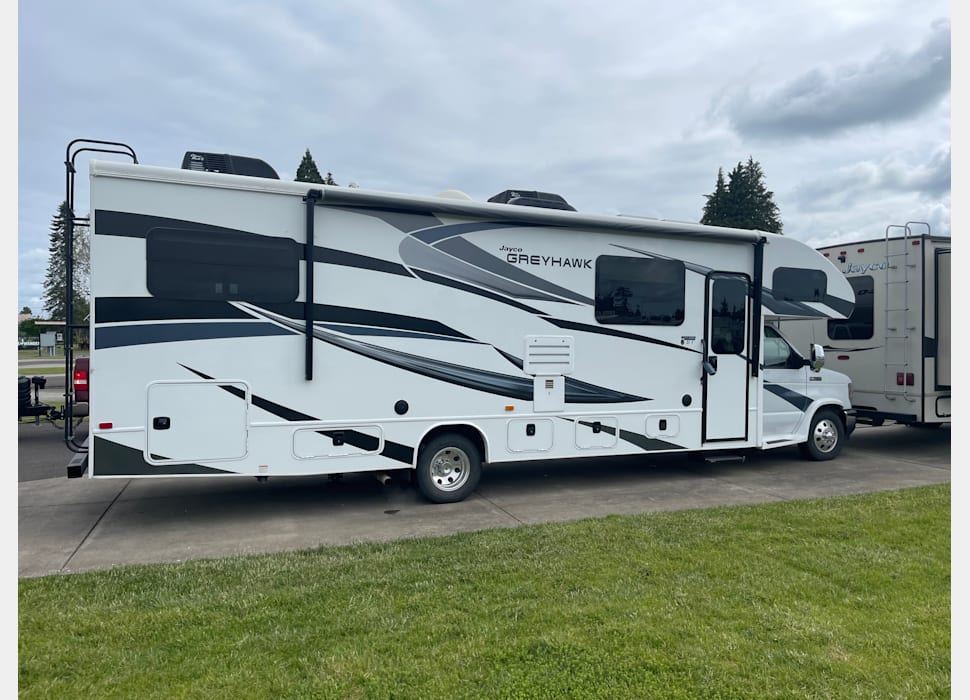 Class C Motor Home rentals in Albany