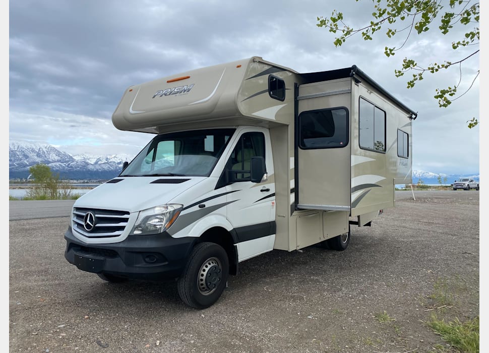 Class C Motor Home rentals in salt lake city