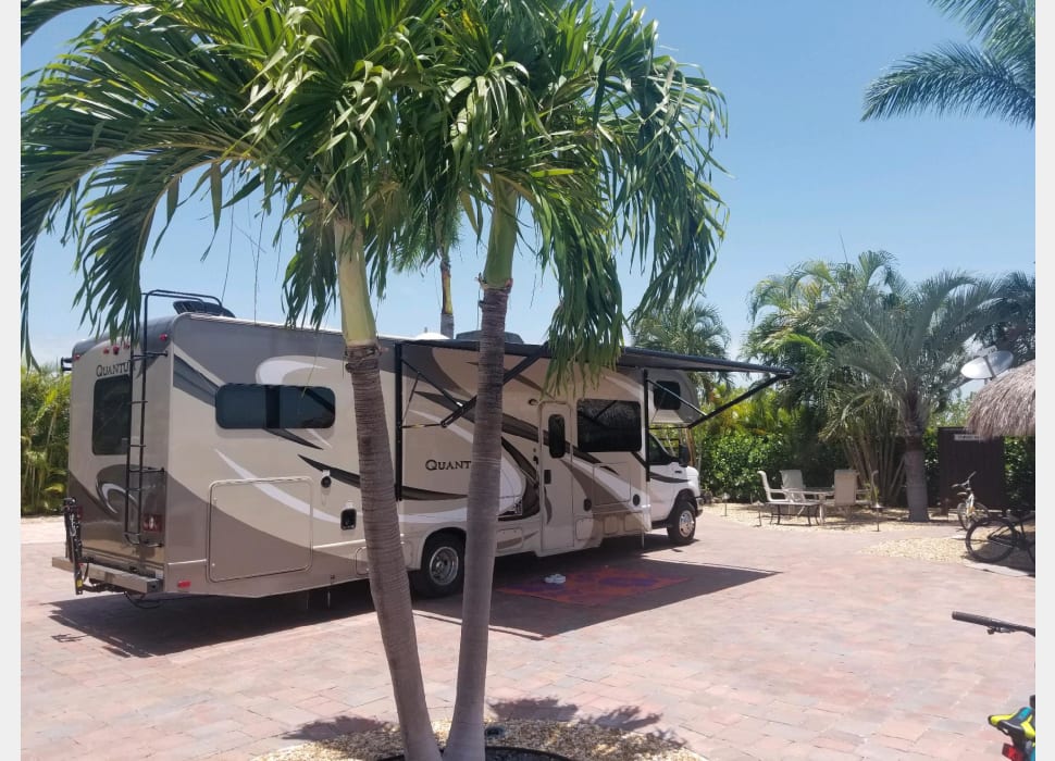 Class C Motor Home rentals in Denver