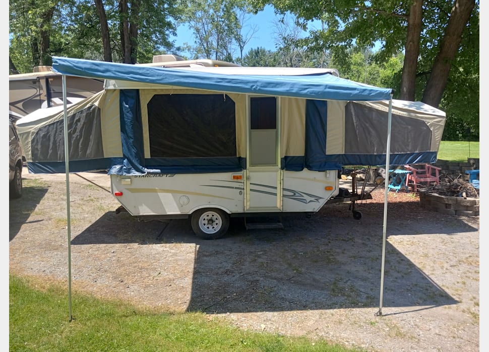 Pop-up Camper rentals in Whitby
