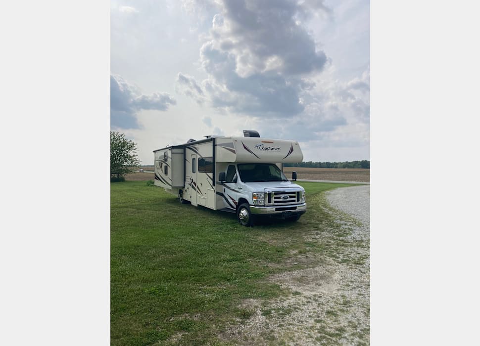 Class C Motor Home rentals in Hebron