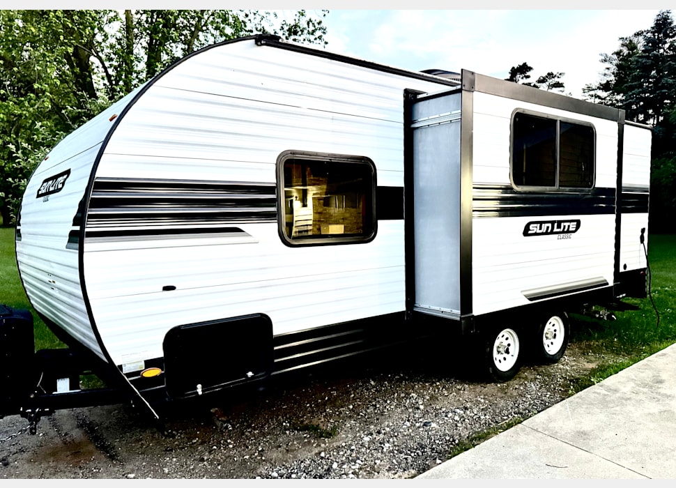 Travel Trailer rentals in Mount Pleasant