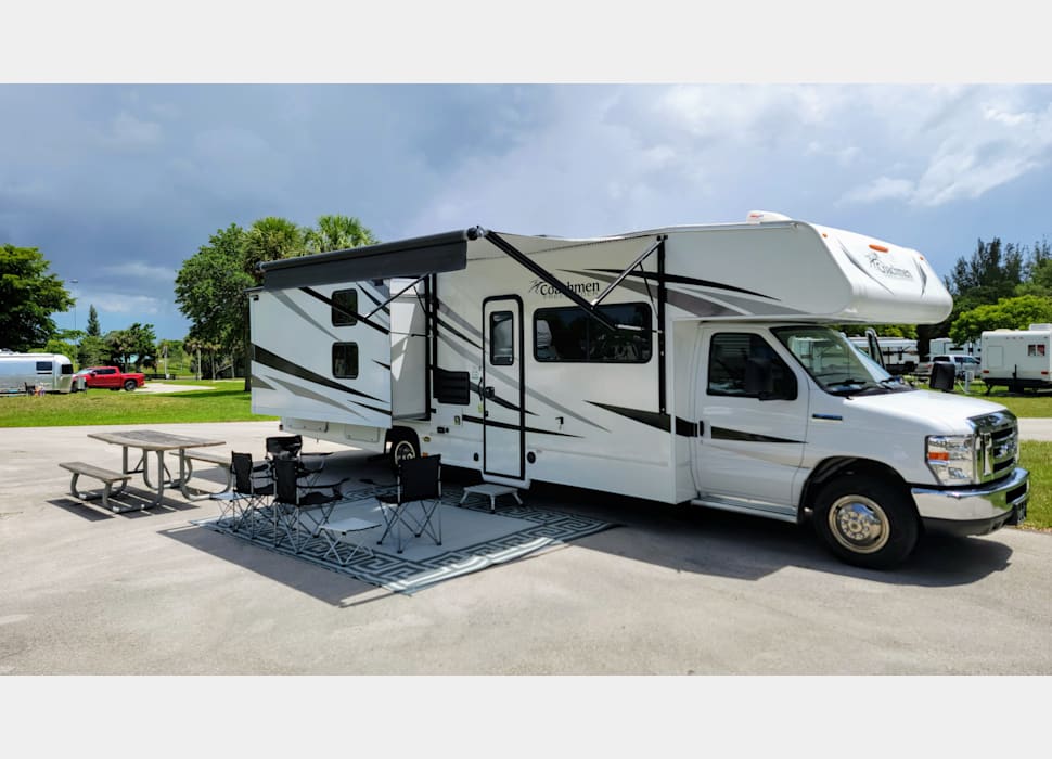 Class C Motor Home rentals in Fort Lauderdale