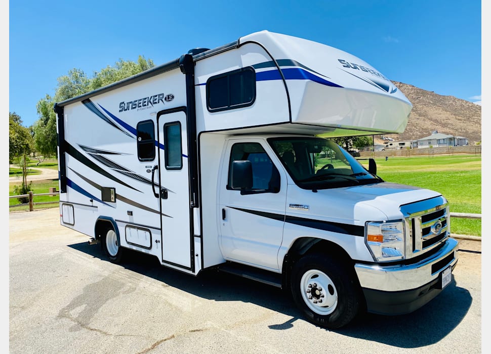 LawndaleRV rentals