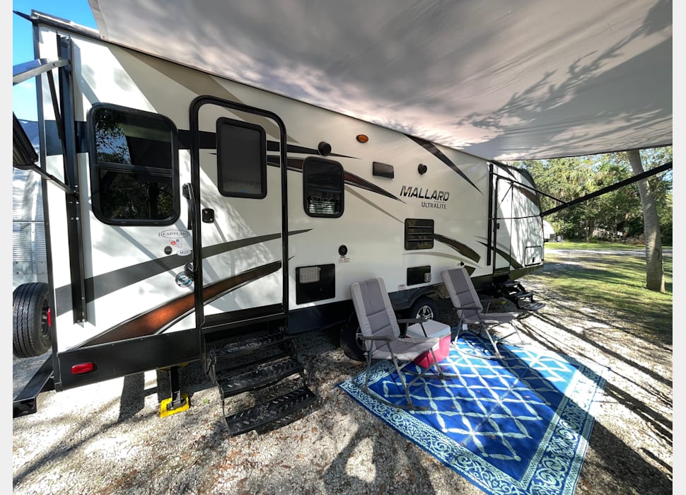 Travel Trailer rentals in DeBary