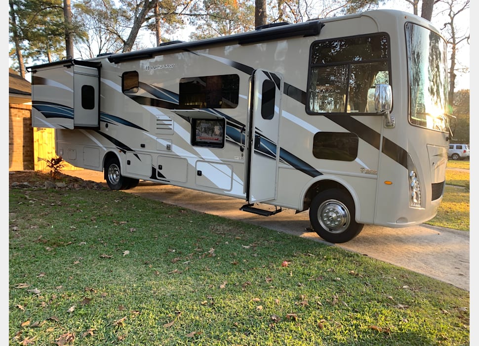 Class A Motor Home rentals in Houston