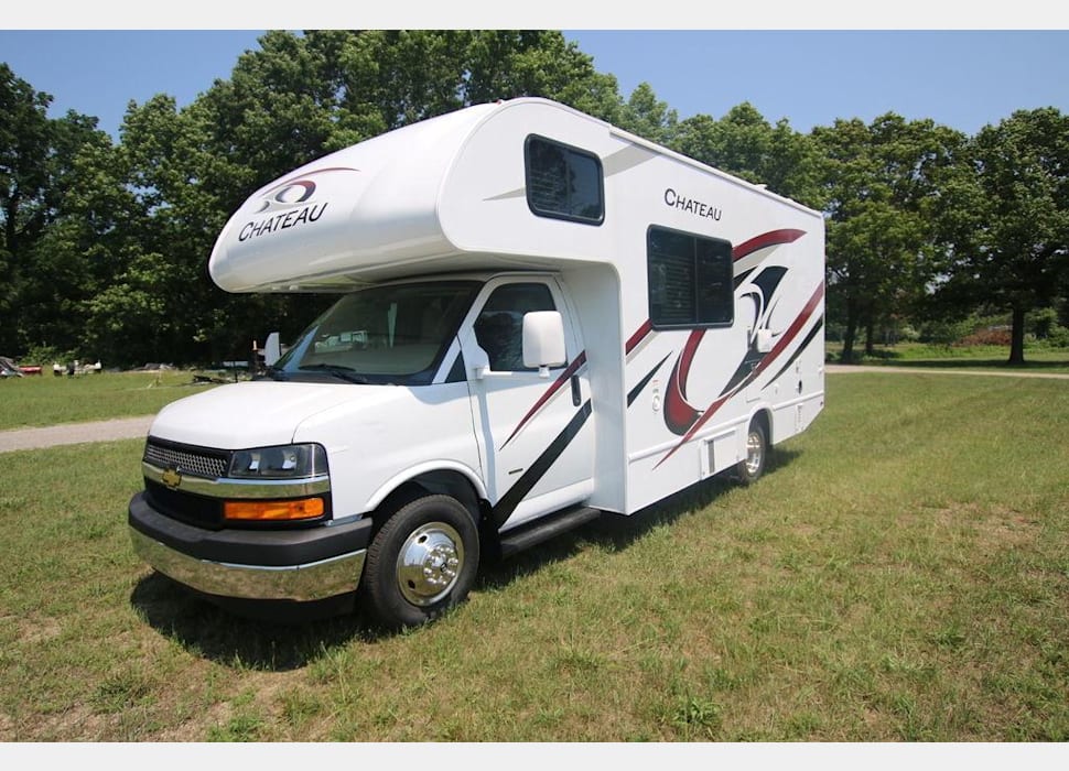 Class C Motor Home rentals in Kalamazoo