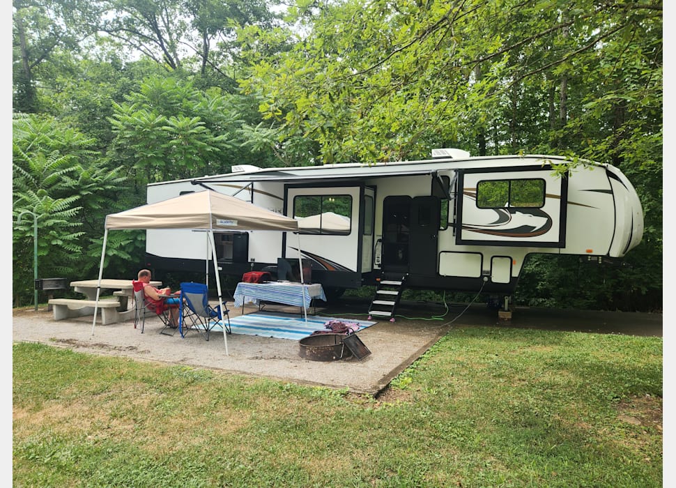 Fifth Wheel rentals in Acworth