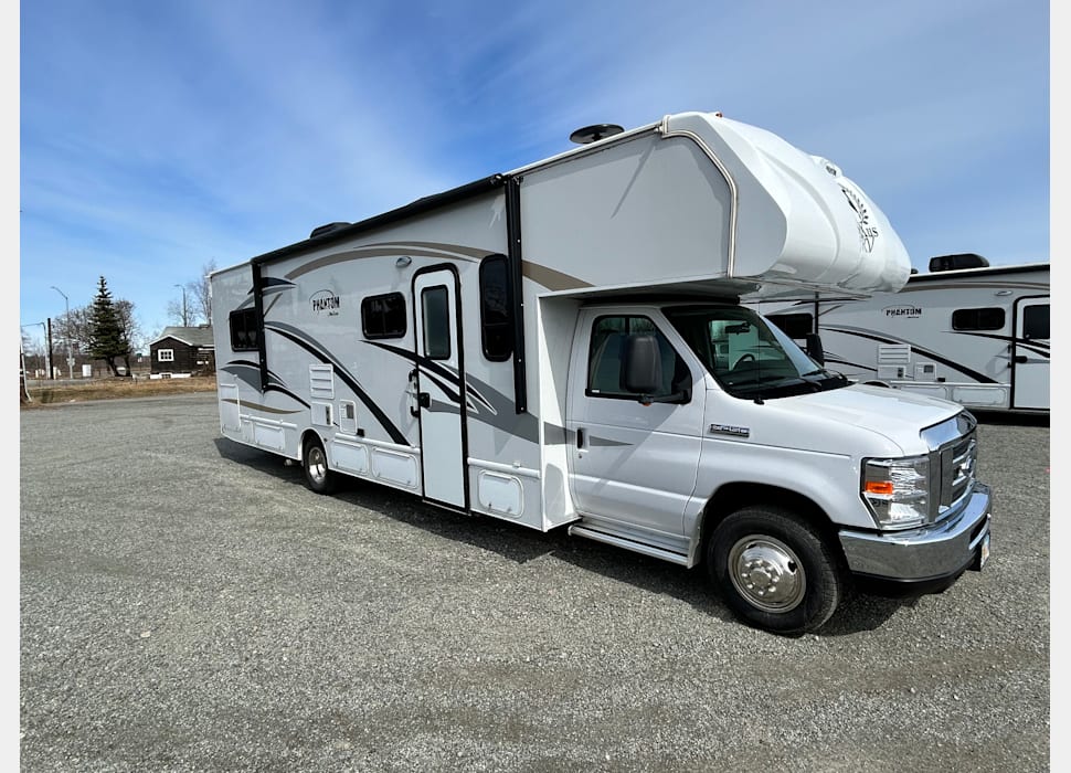 Class C Motor Home rentals in Anchorage