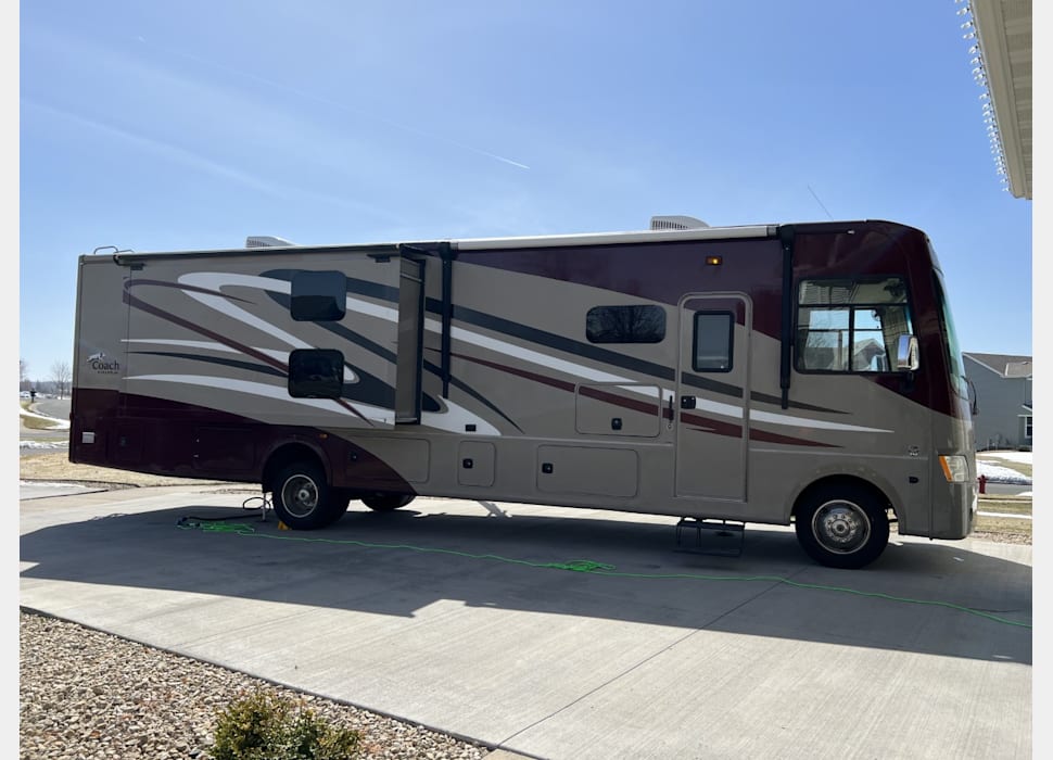 Class A Motor Home rentals in Corcoran