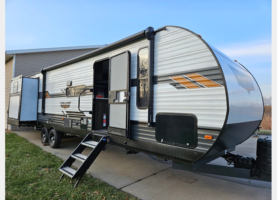 Travel Trailer rentals in GLENDALE