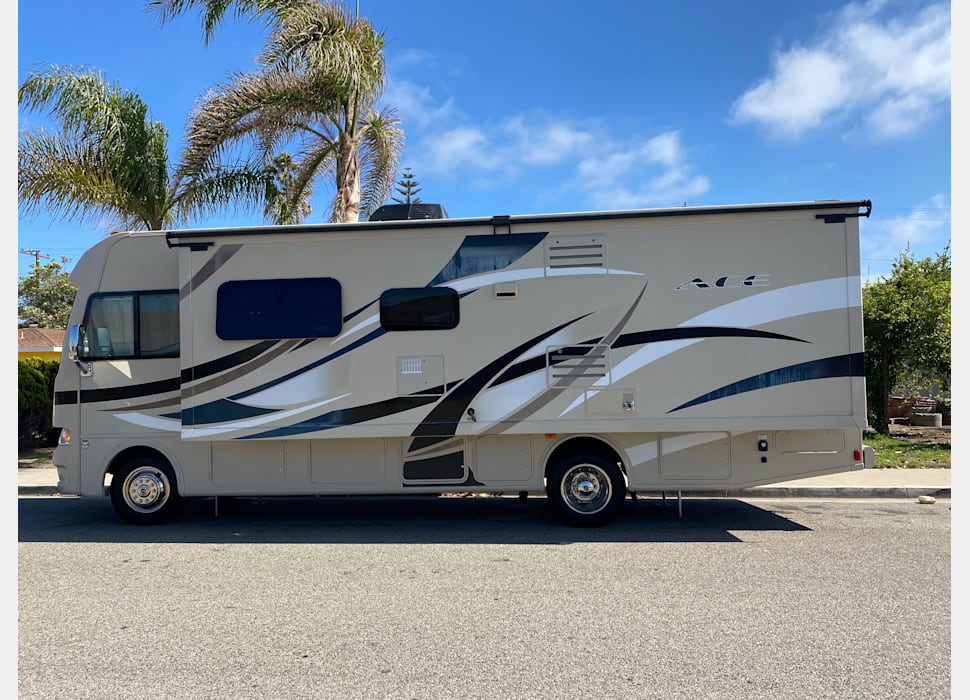 Class A Motor Home rentals in Simi Valley