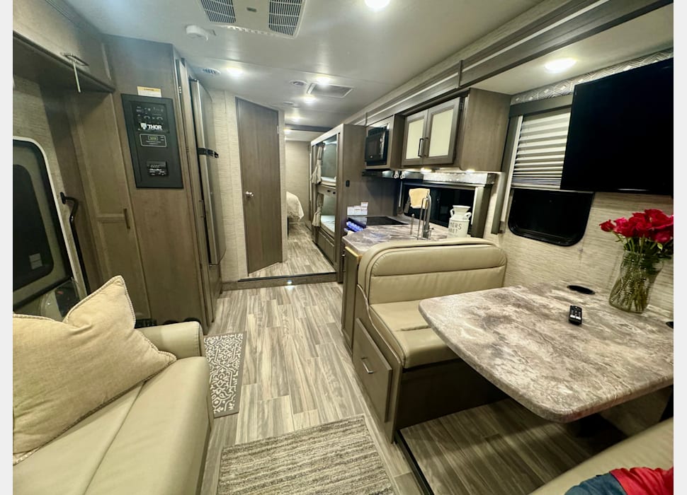 Class C Motor Home rentals in Worland