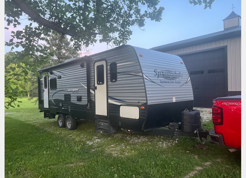 Travel Trailer rentals in Churubusco