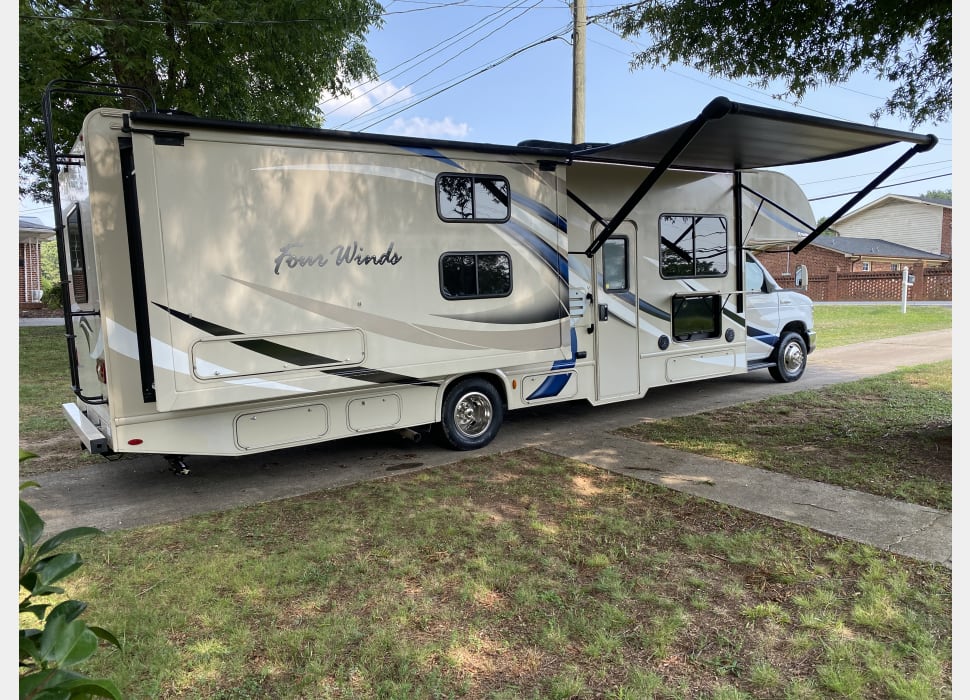 Class C Motor Home rentals in Black Mountain