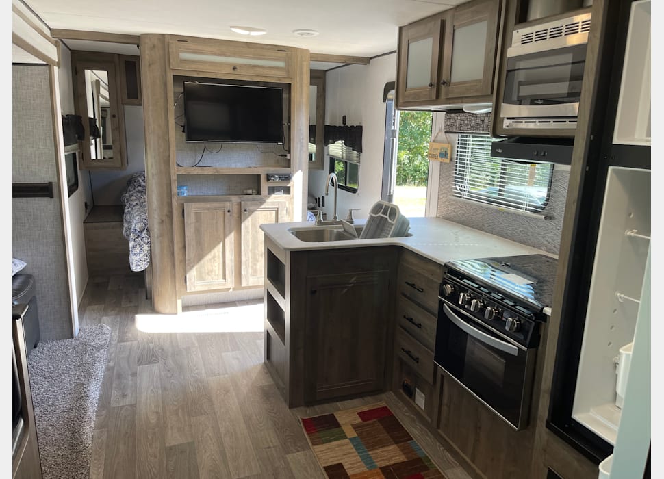 Travel Trailer rentals in Madison