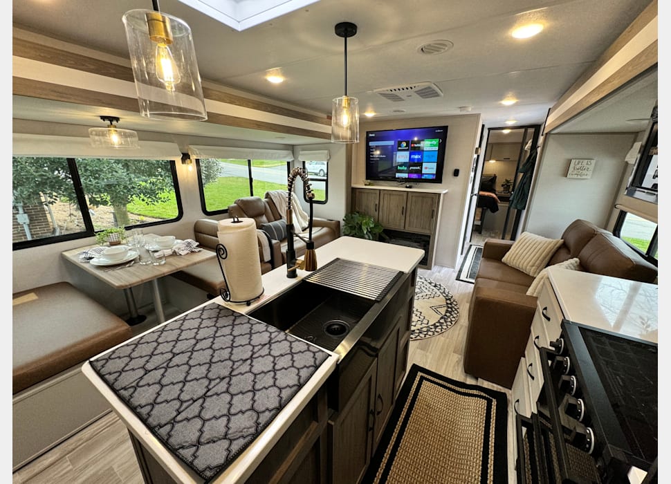 Travel Trailer rentals in Windsor