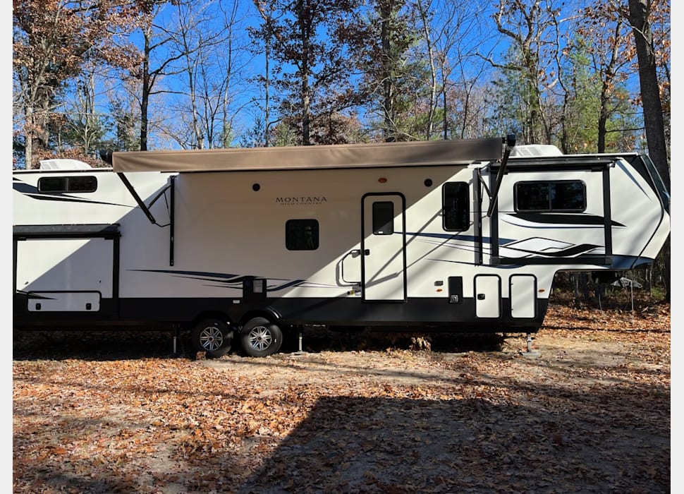 Fifth Wheel rentals in Mount Pleasant