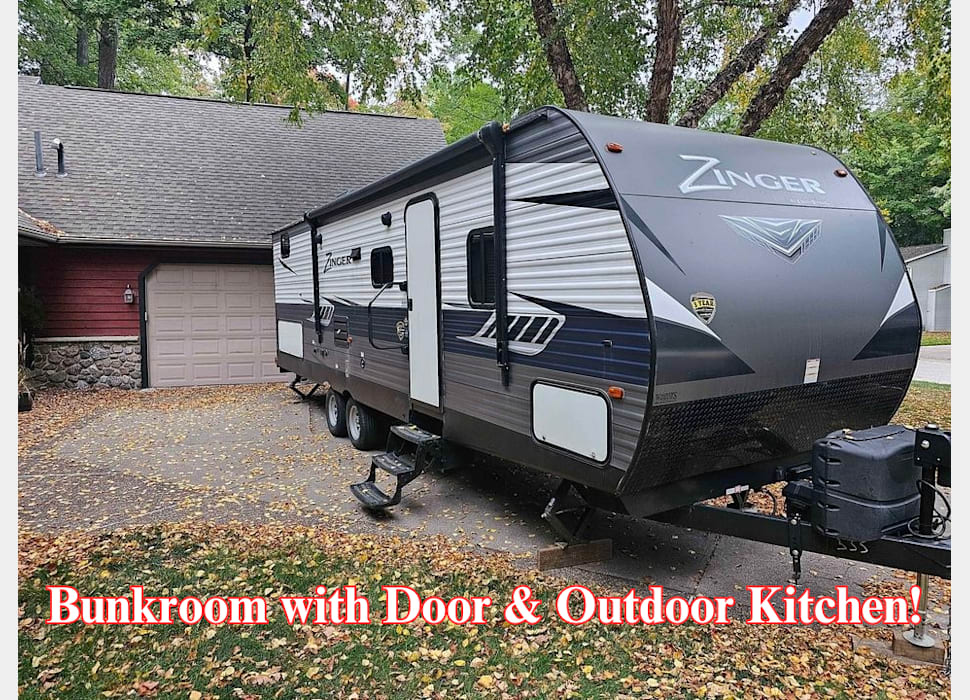 Travel Trailer rentals in Midland