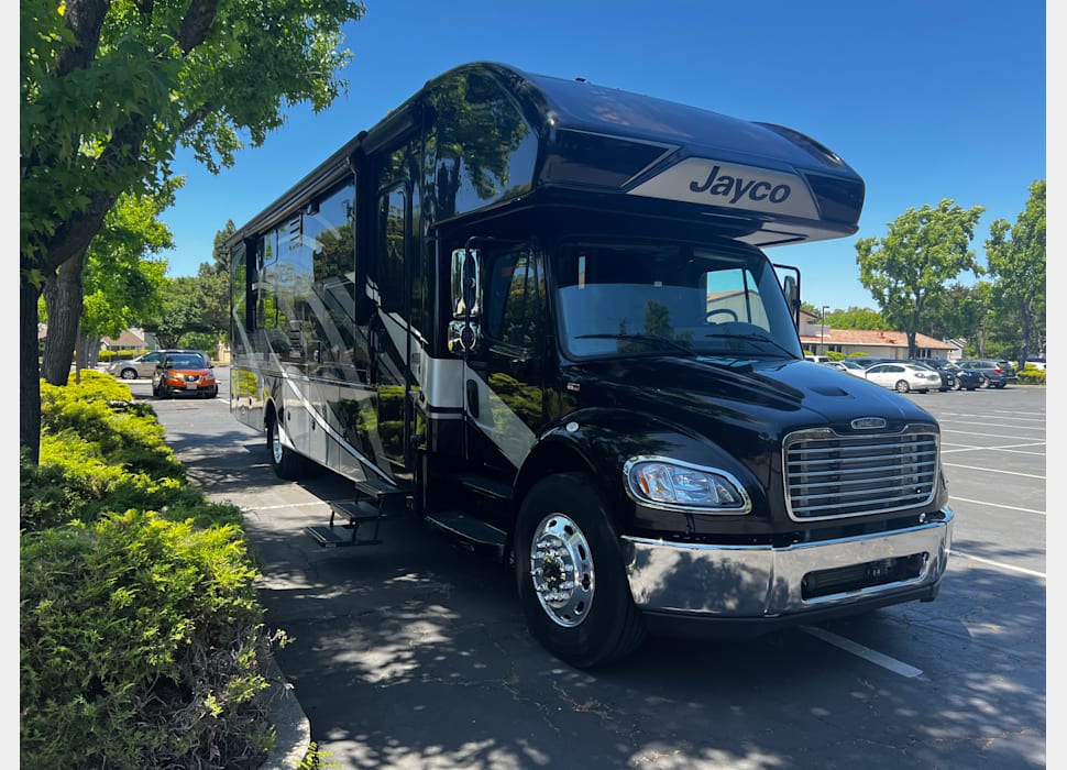 Class C Motor Home rentals in Danville