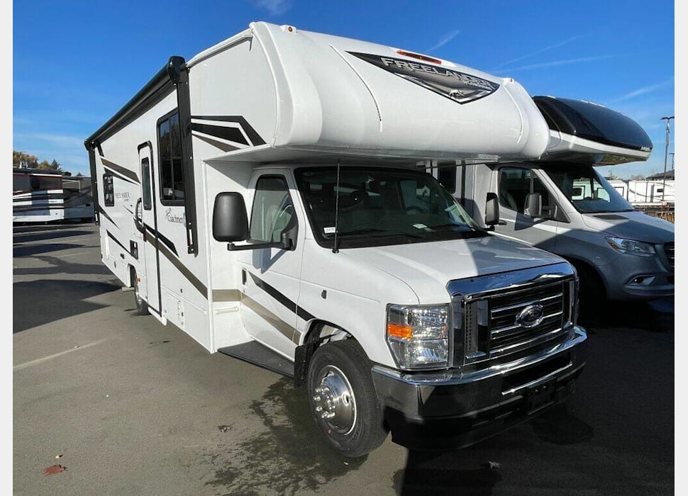 Class C Motor Home rentals in Anchorage