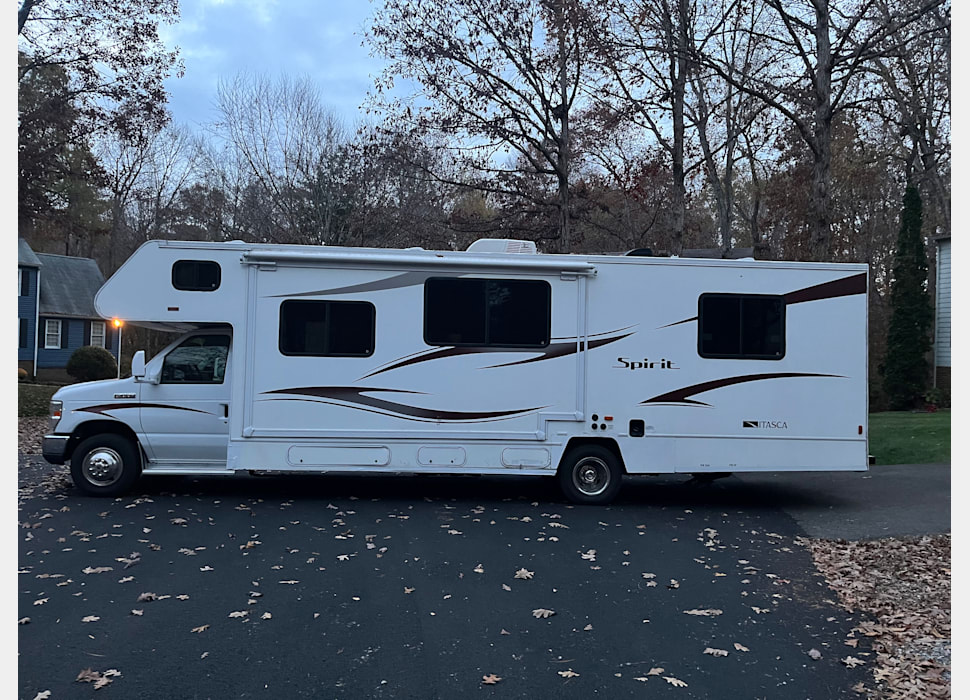 Class C Motor Home rentals in Fredericksburg