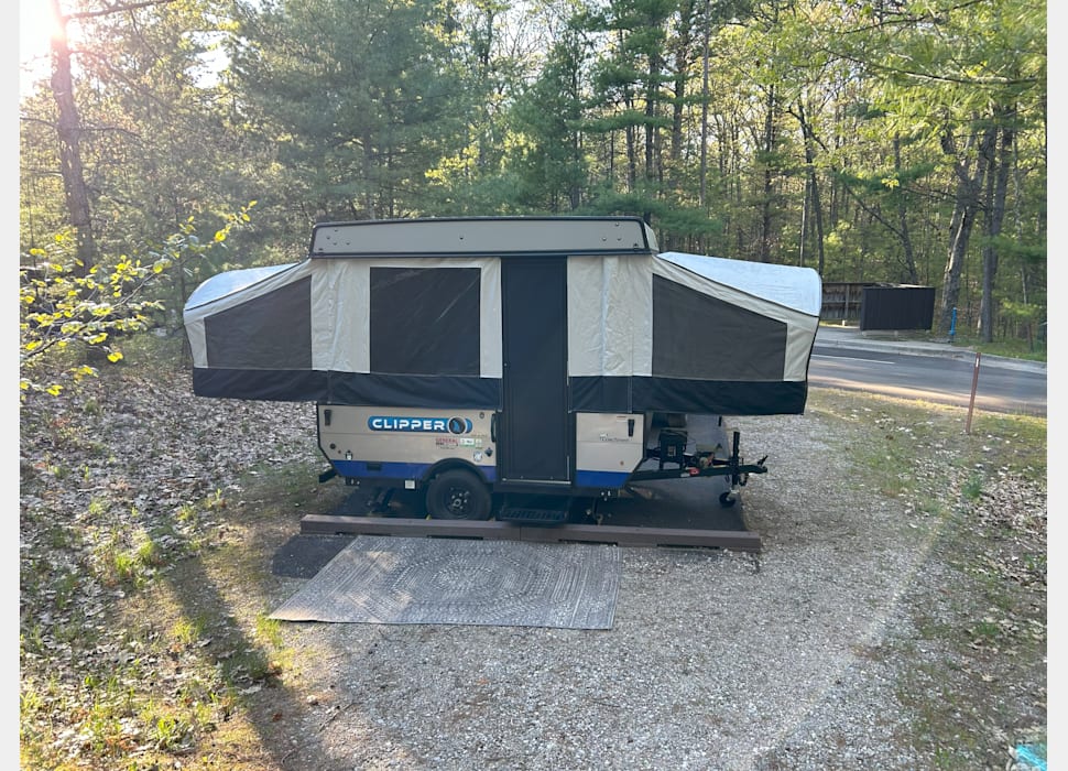 Pop-up Camper rentals in West Bloomfield Township