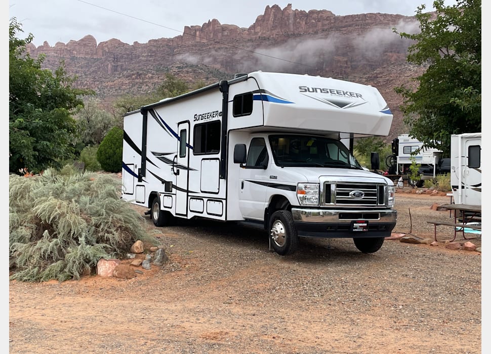 Class C Motor Home rentals in Phoenix