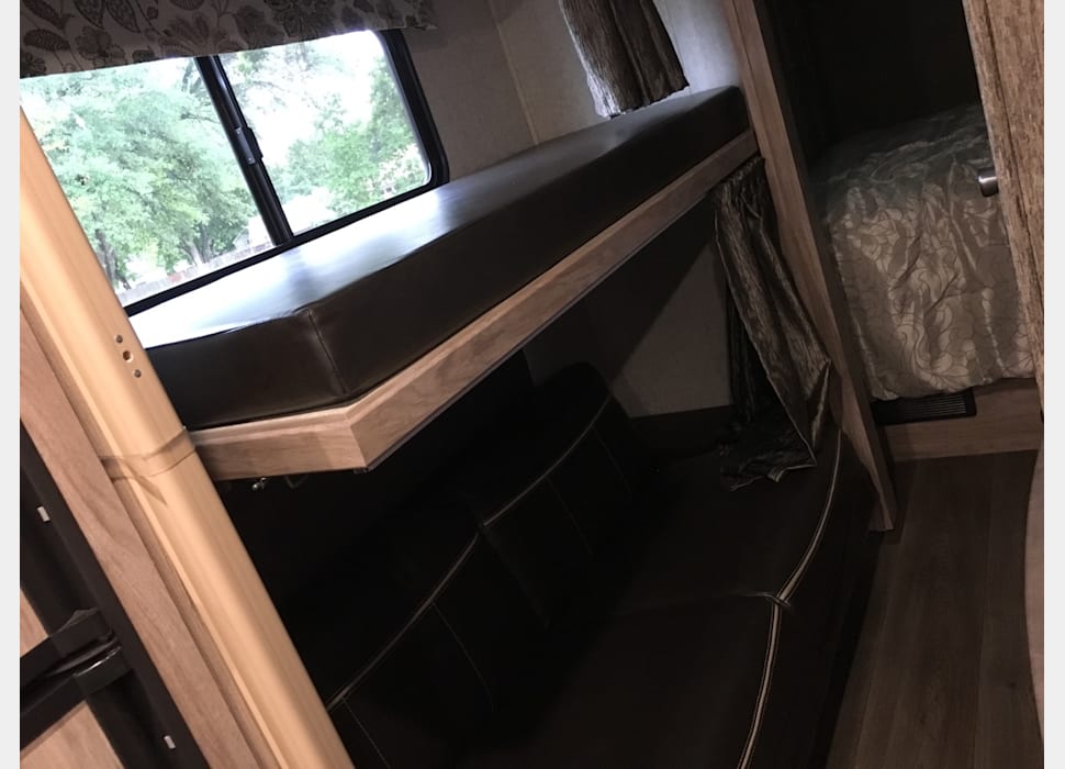 Class C Motor Home rentals in Hughes Springs