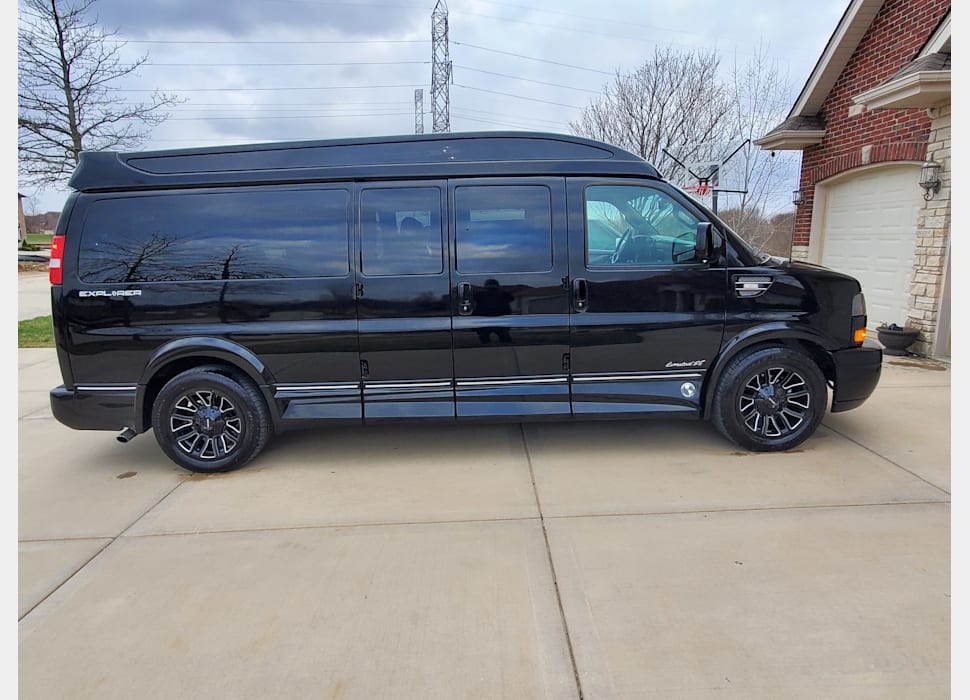 Class B Camping Van rentals in Frankfort