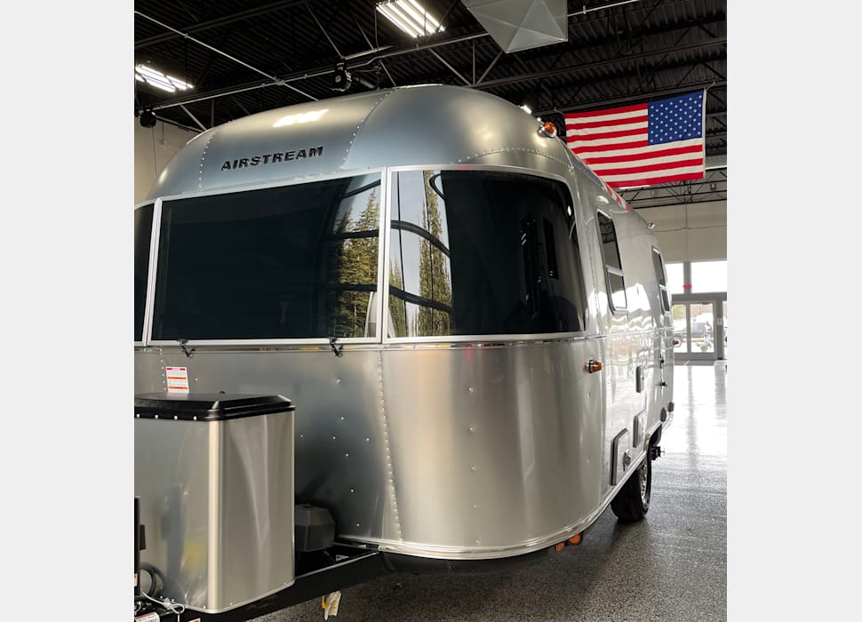 Travel Trailer rentals in Linden