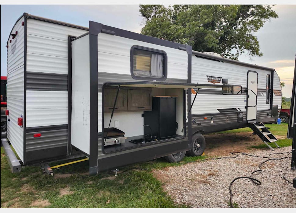Travel Trailer rentals in Davenport