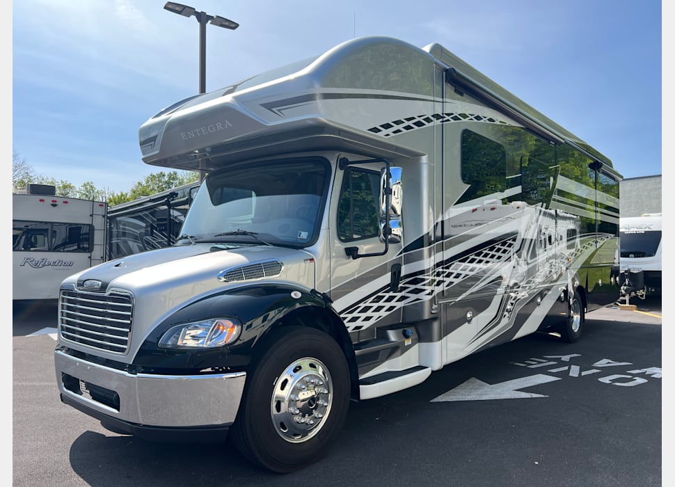 Class C Motor Home rentals in Pottstown