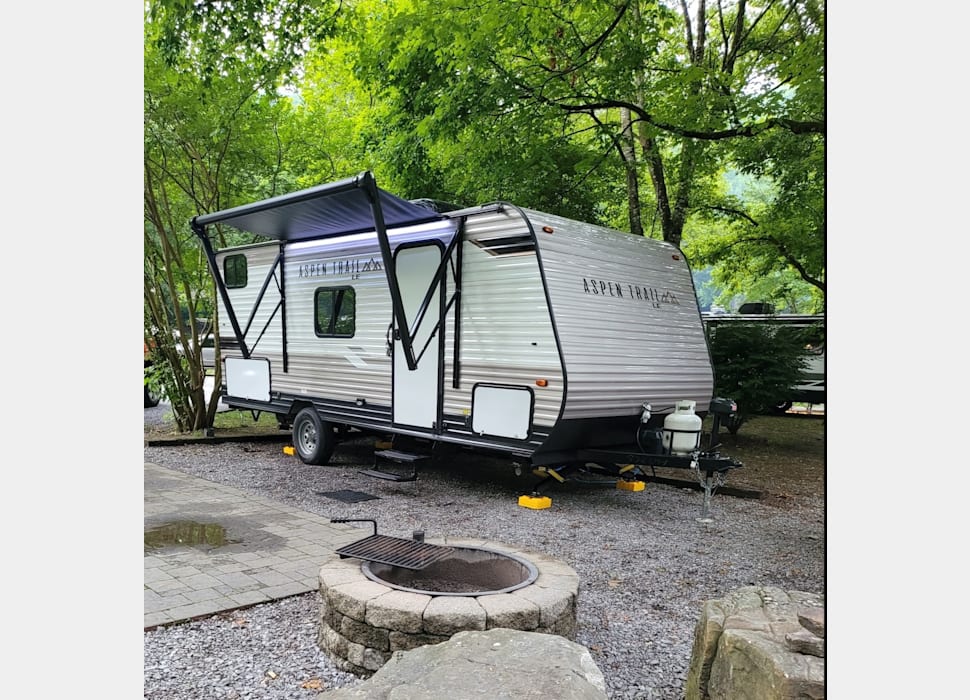Travel Trailer rentals in Baneberry