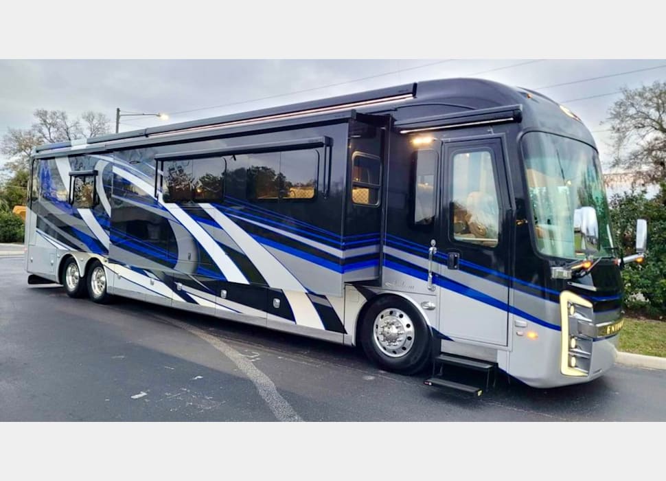 Class A Motor Home rentals in Orlando