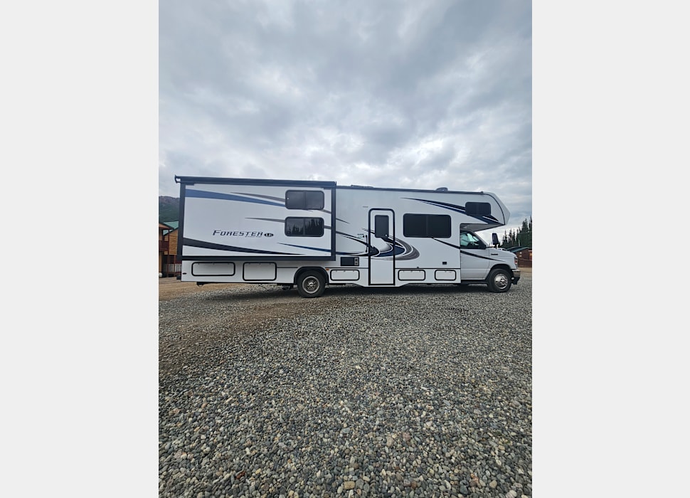 Class C Motor Home rentals in Traverse City