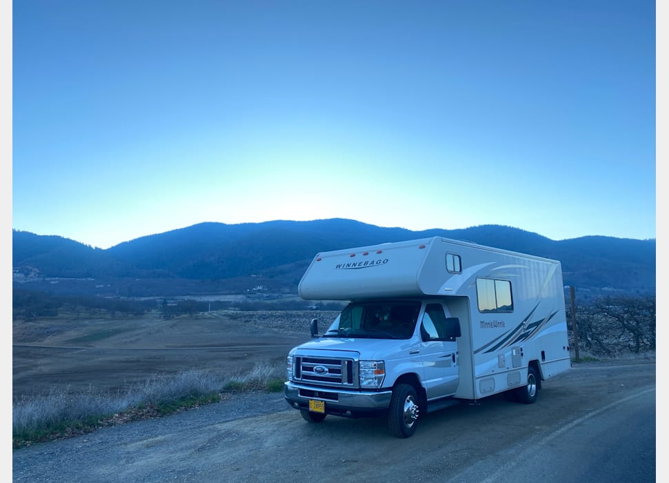 Class C Motor Home rentals in Yoncalla