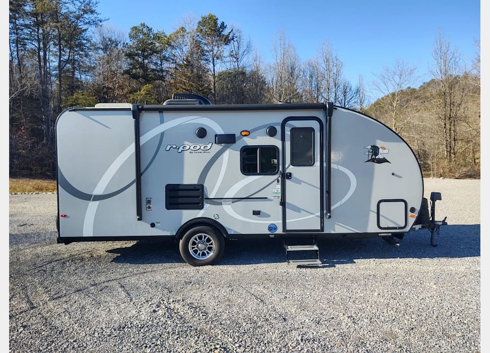 Lenoir CityRV rentals