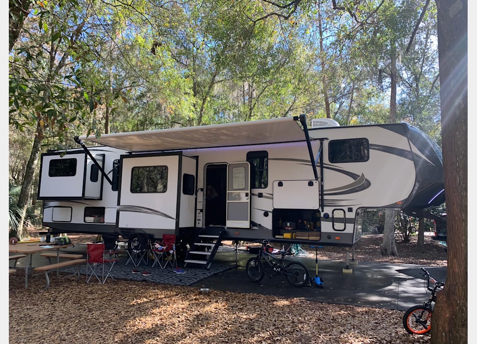 Fifth Wheel rentals in Arcadia