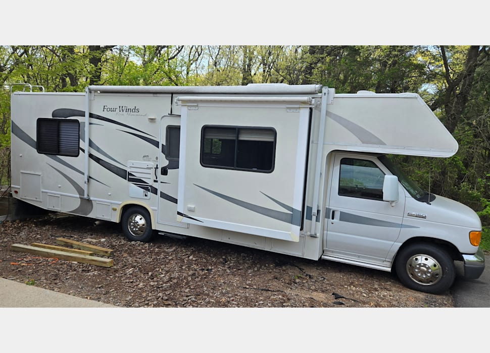 Class C Motor Home rentals in Ringwood