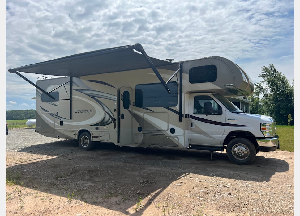 Class C Motor Home rentals in Ringwood