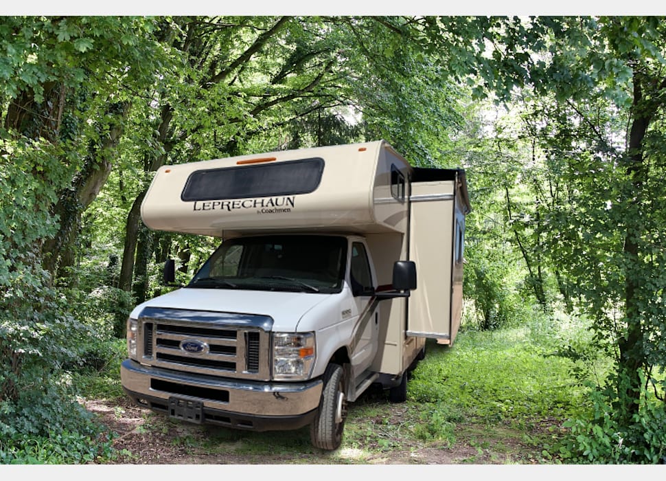 Class C Motor Home rentals in Las Vegas